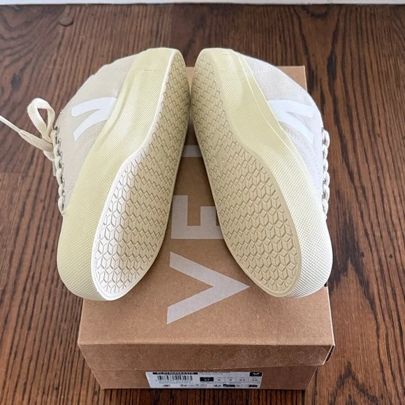 Veja Off-White Canvas Sneakers - Picture 6 of 6